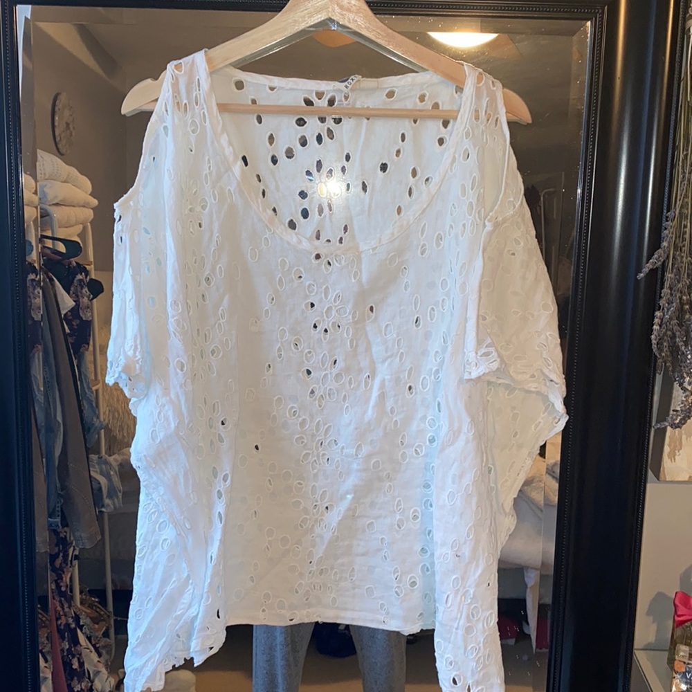 Roxy Eyelet Top
